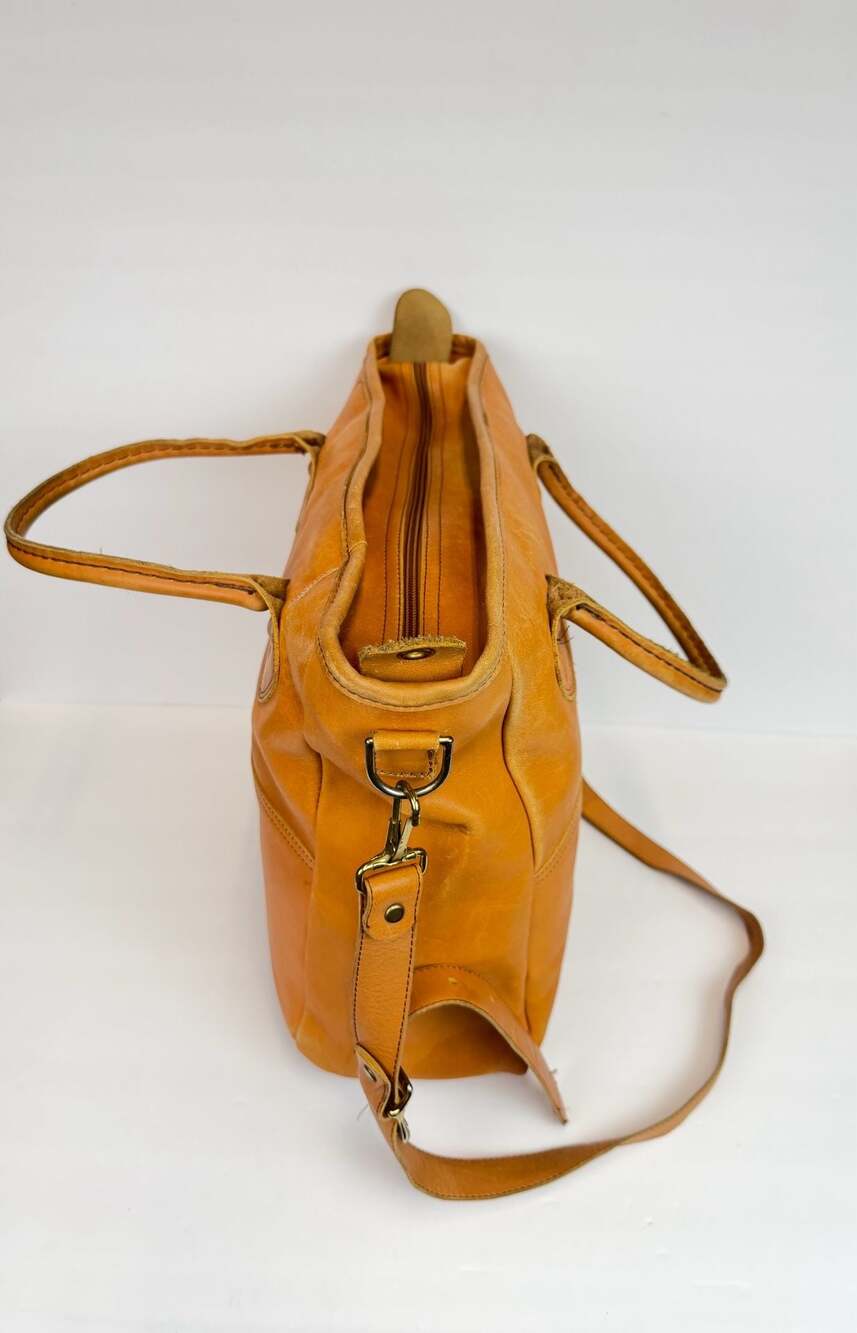 LL Bean Vintage 70s 80s Tan Leather Boat Tote Bag Satchel Brown Top Handle Strap - Picture 2 of 8